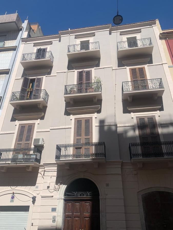 Apartment City Center Eighty-Five Bari Zewnętrze zdjęcie