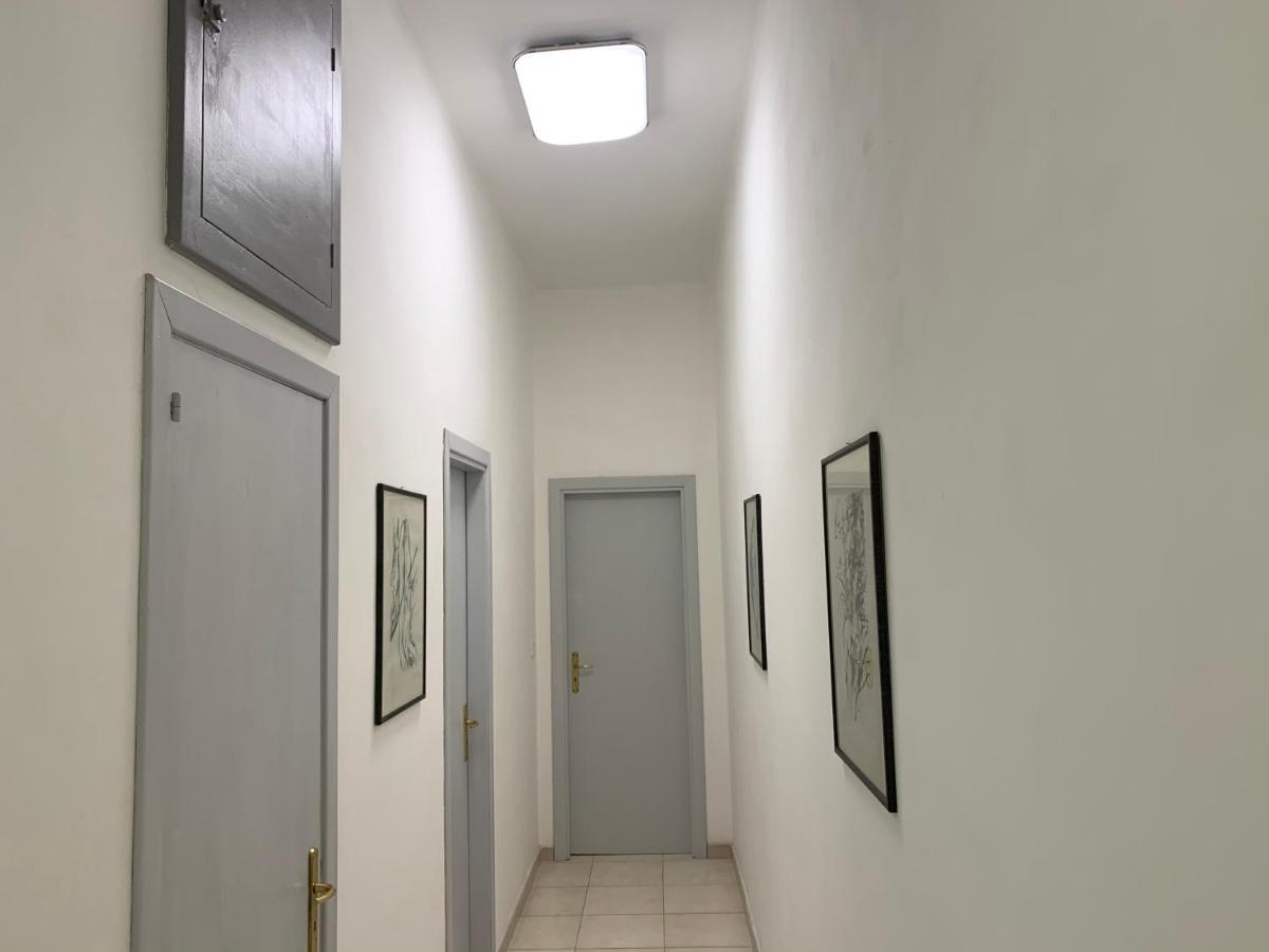Apartment City Center Eighty-Five Bari Zewnętrze zdjęcie