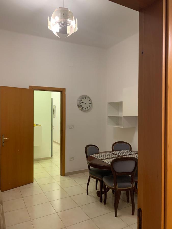 Apartment City Center Eighty-Five Bari Zewnętrze zdjęcie